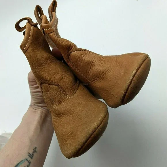 TAOS Leather Western Soft Sole velcroback Brown Booties Baby/Toddler OS - Picture 9 of 10